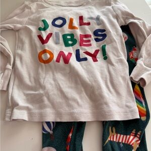 Old Navy Gender Neutral Snug Fit Family Matching Jolly Vibes Only Christmas PJs